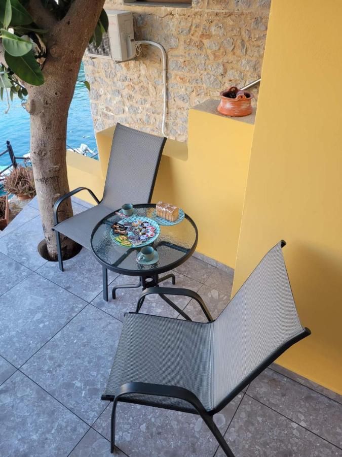 Kleanthi And Kostas Studios Symi Bagian luar foto