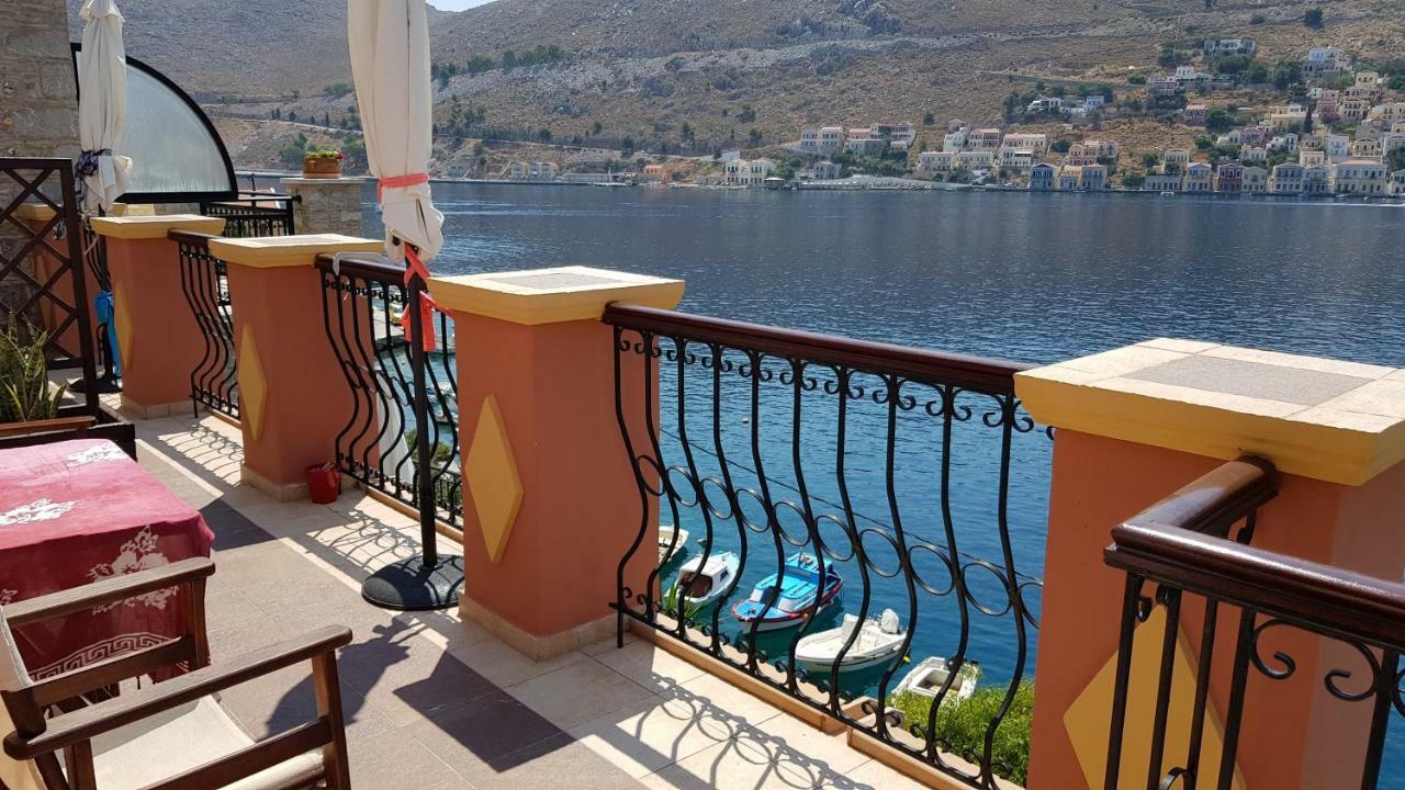 Kleanthi And Kostas Studios Symi Bagian luar foto